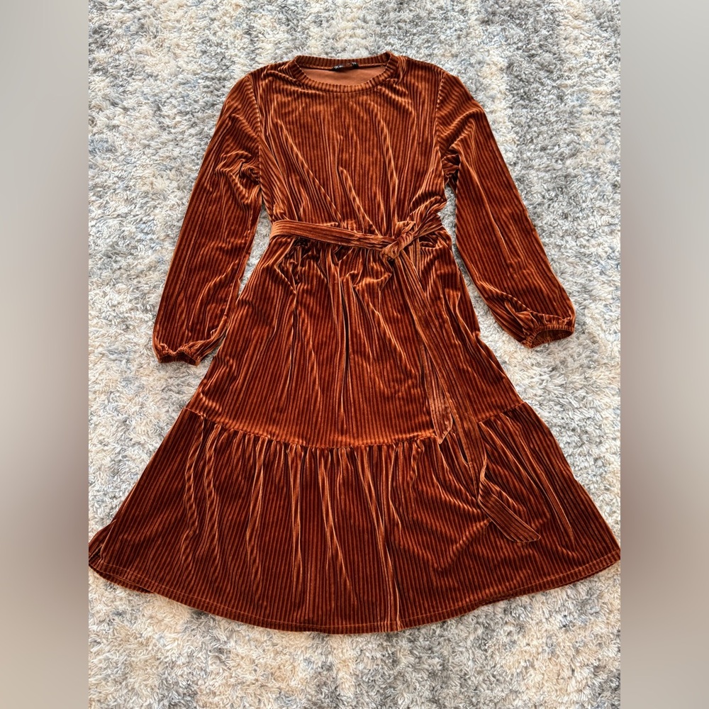 Simpler Plus Women’s 2XL Orange Velvet Like Dress Fall Formal Ribbed tiered belt